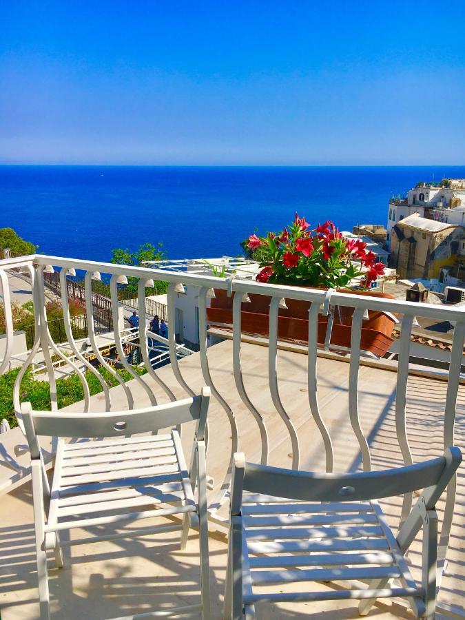 Hotel Villa Delle Palme In Positano Exteriör bild