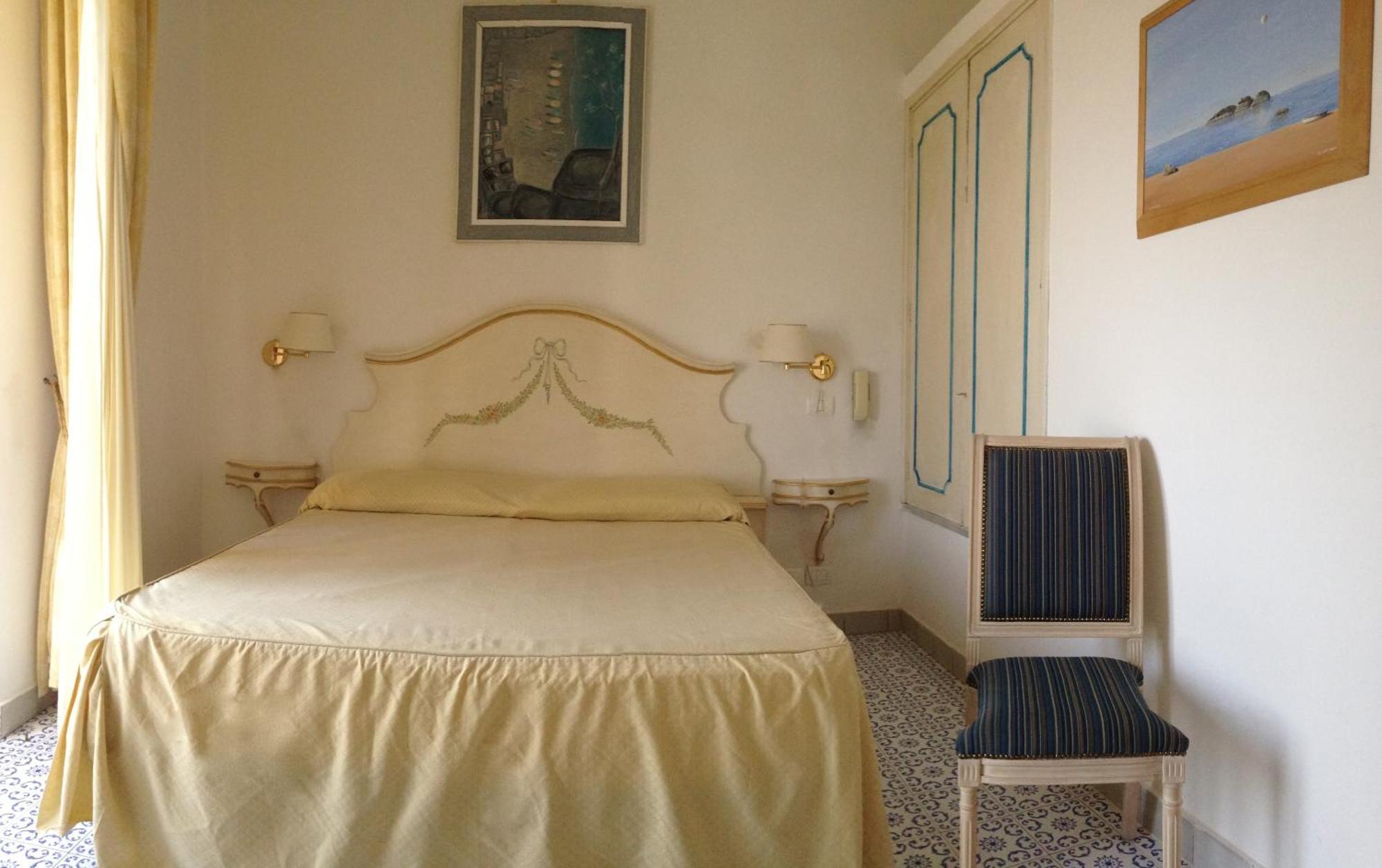 Hotel Villa Delle Palme In Positano Rum bild
