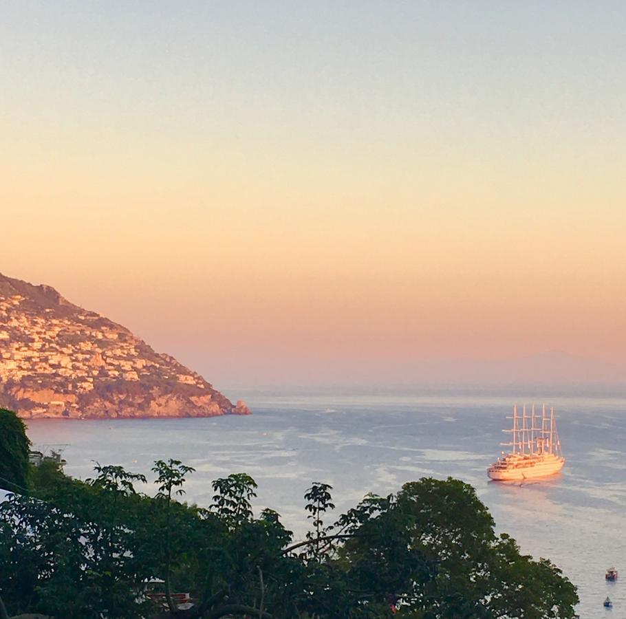 Hotel Villa Delle Palme In Positano Exteriör bild